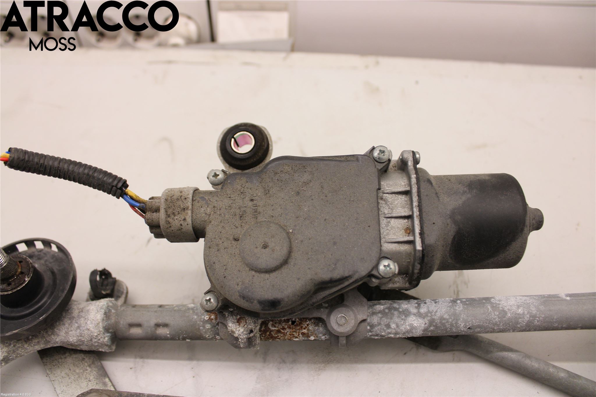 Nissan LEAF 11-17 Viskermotor Frontrute