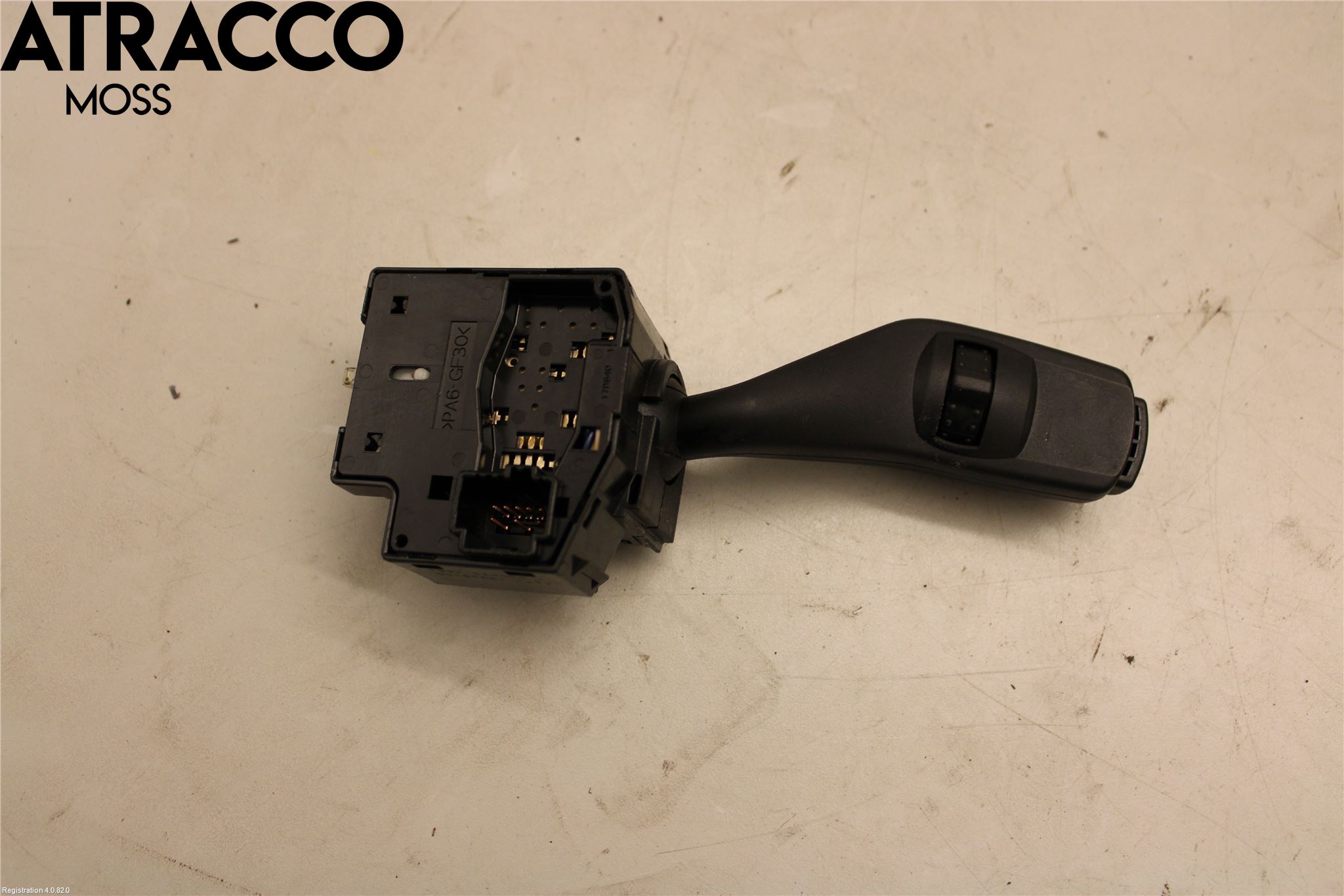 Ford FOCUS 08-11 Bryter Ratt Kombi H Og V