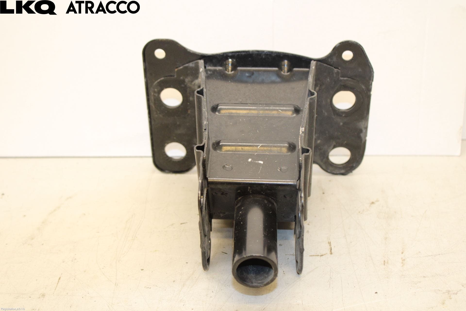 Audi A3/S3 05-13 Støtfanger Foran Feste