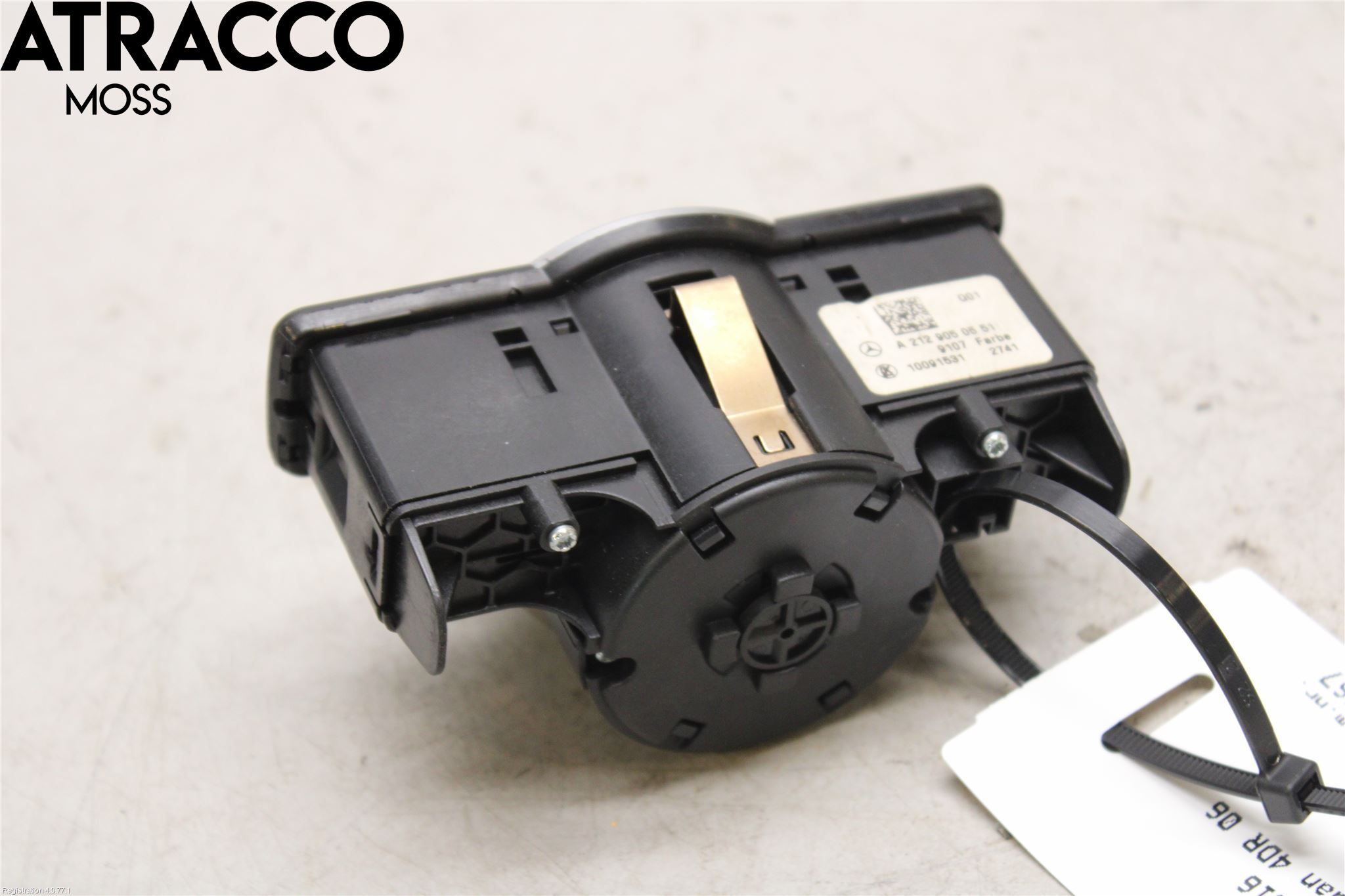 Mercedes-Benz MB E-KLASS (W212) 09-16 Bryter Hovedlys