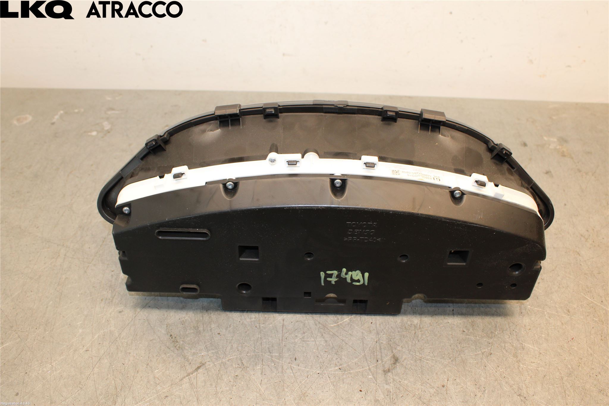 Toyota YARIS XP90 06-11 Instr Speedometer