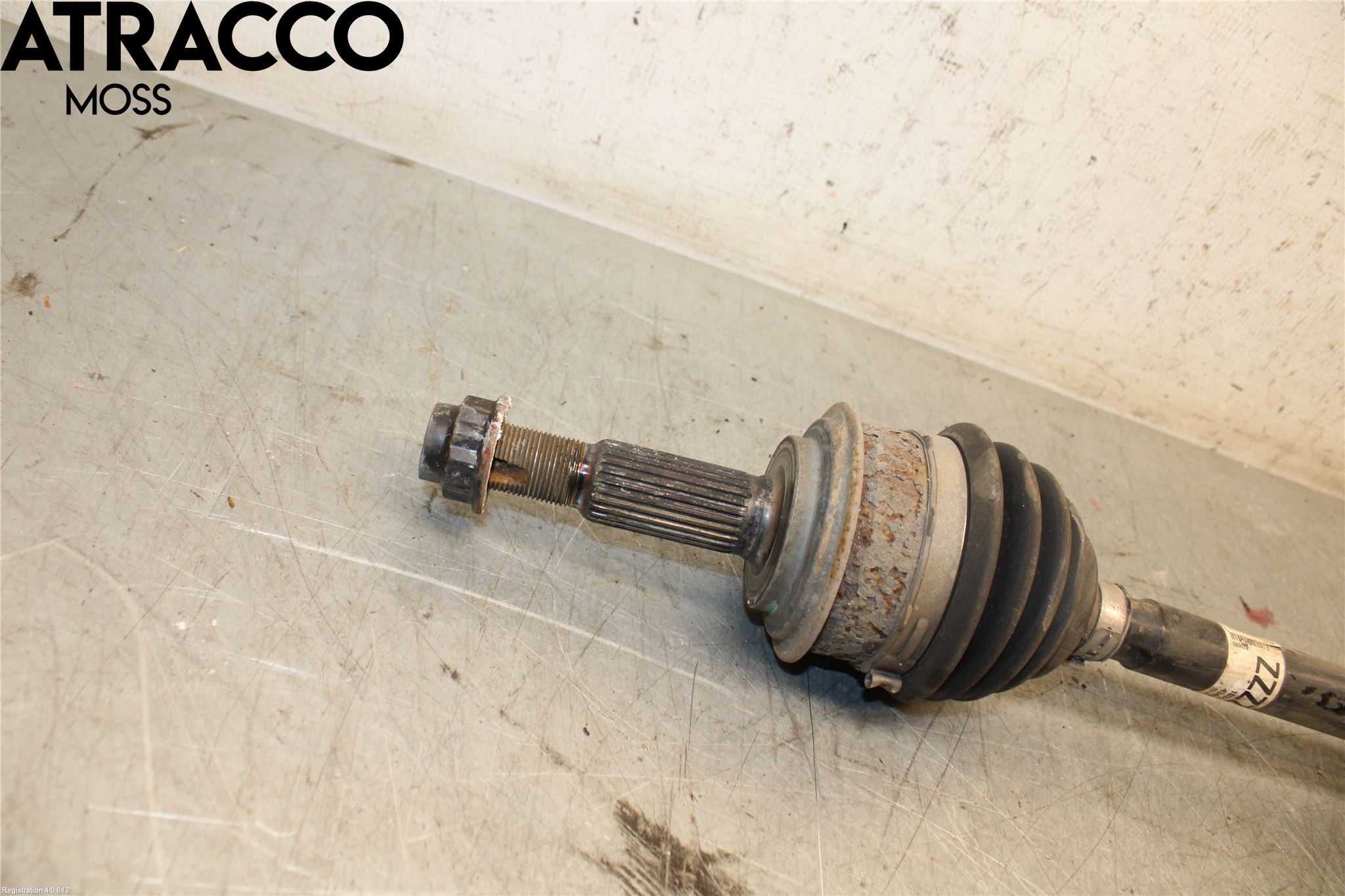 Toyota YARIS XP130 15-20 Drivaksel Foran Kompl Høyre