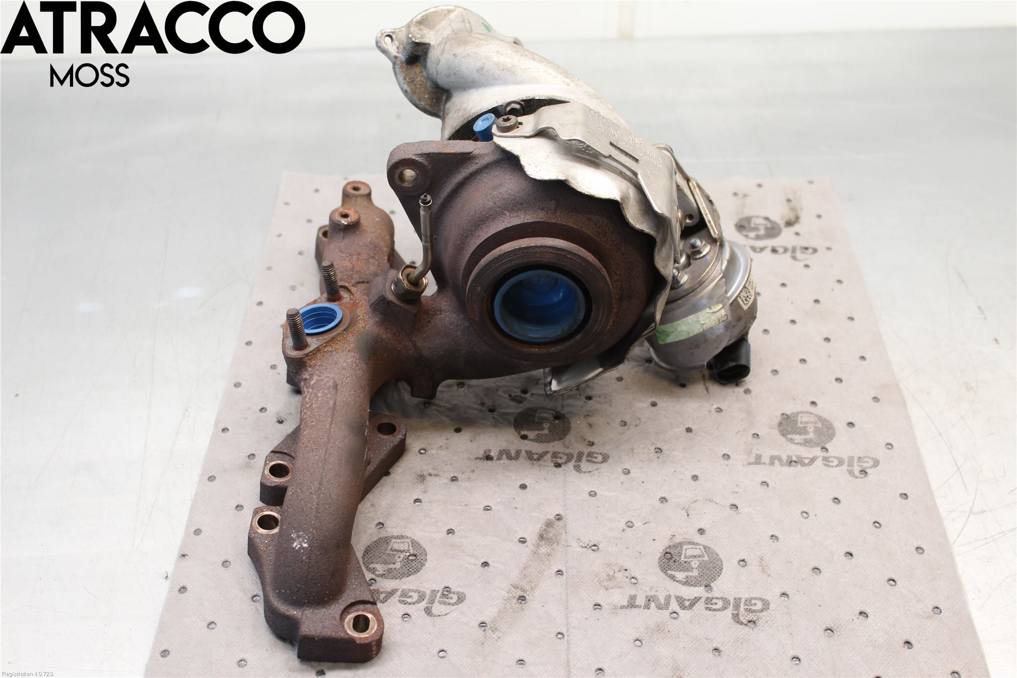 Volkswagen VW TOURAN 10-15 Turboaggregat