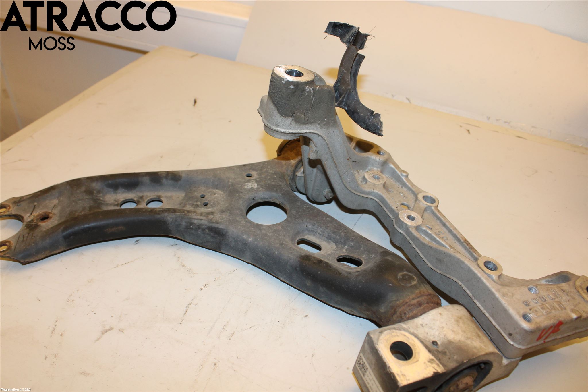 Volkswagen VW GOLF PLUS/CROSS GOLF 04-14 Bærearm Foran Venstre Nedre