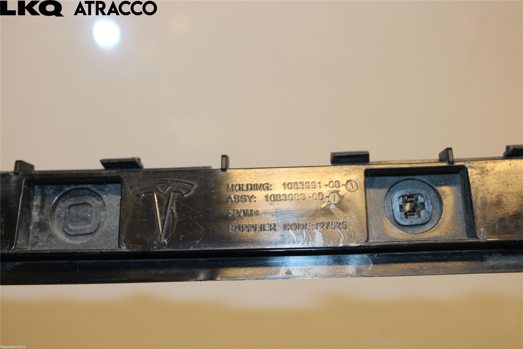 Tesla MODEL 3 17- Støtfanger Bak Feste