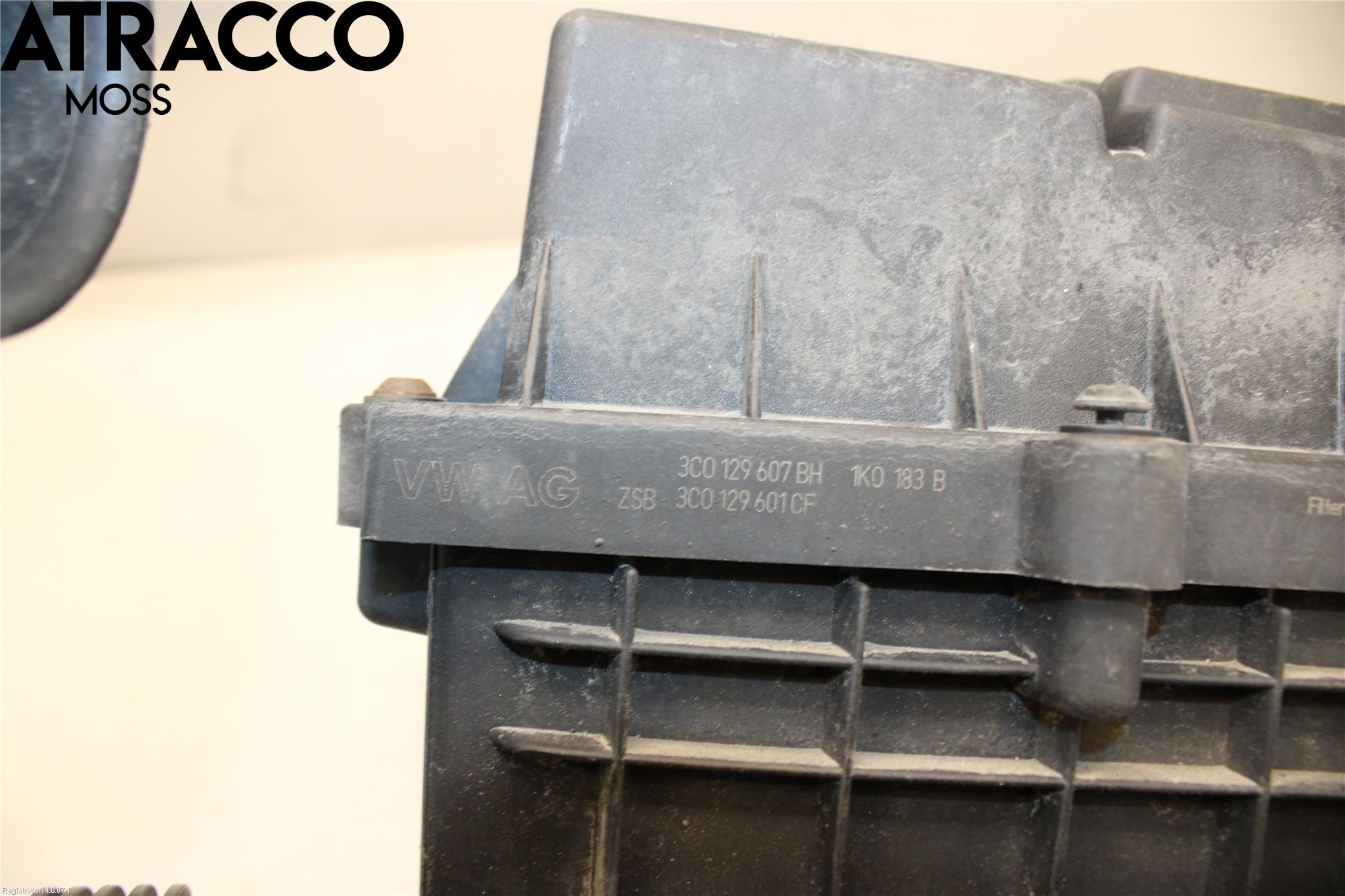 Volkswagen VW PASSAT 11-14 Luftfilter Boks