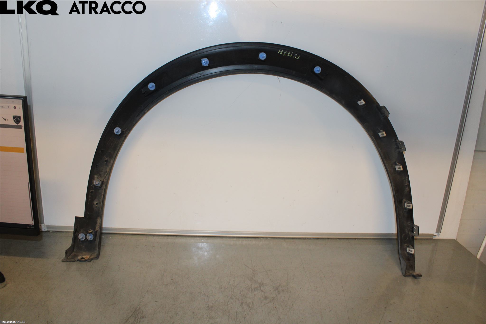 Peugeot 2008/E-2008 20- Hjulbuelist