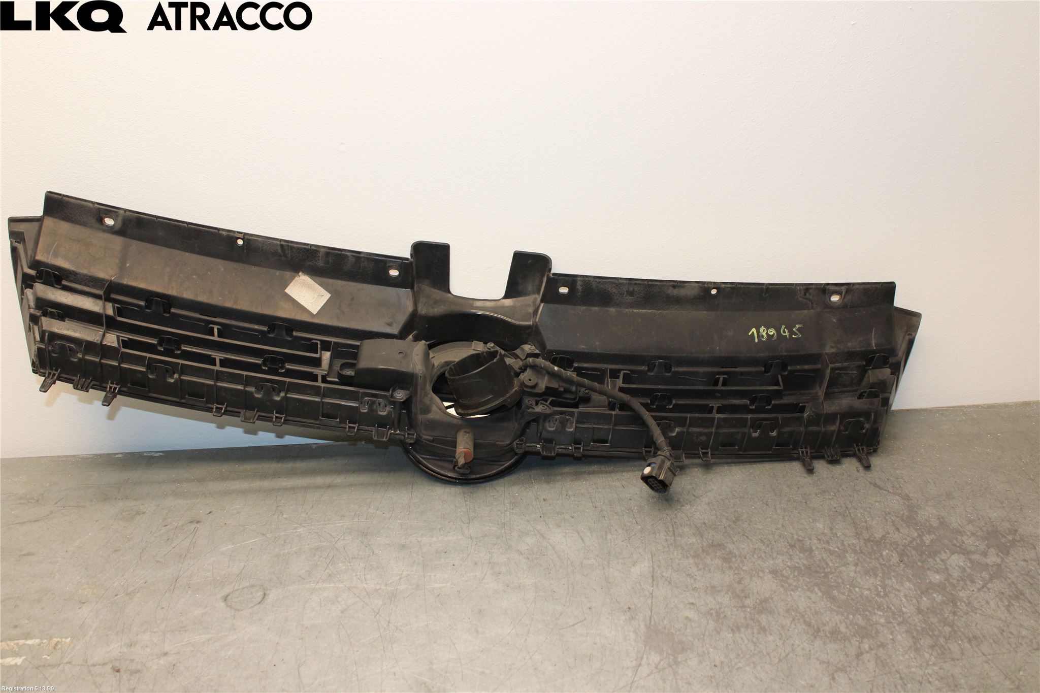 Volkswagen VW GOLF / E-GOLF VII 13-20 Grill Komplett