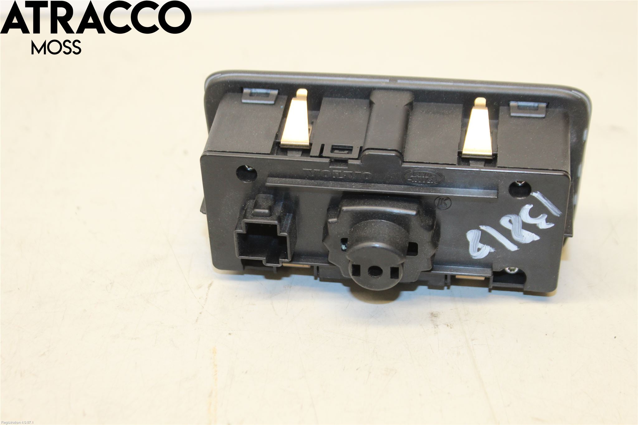 Volvo V60 11-13 Bryter Hovedlys