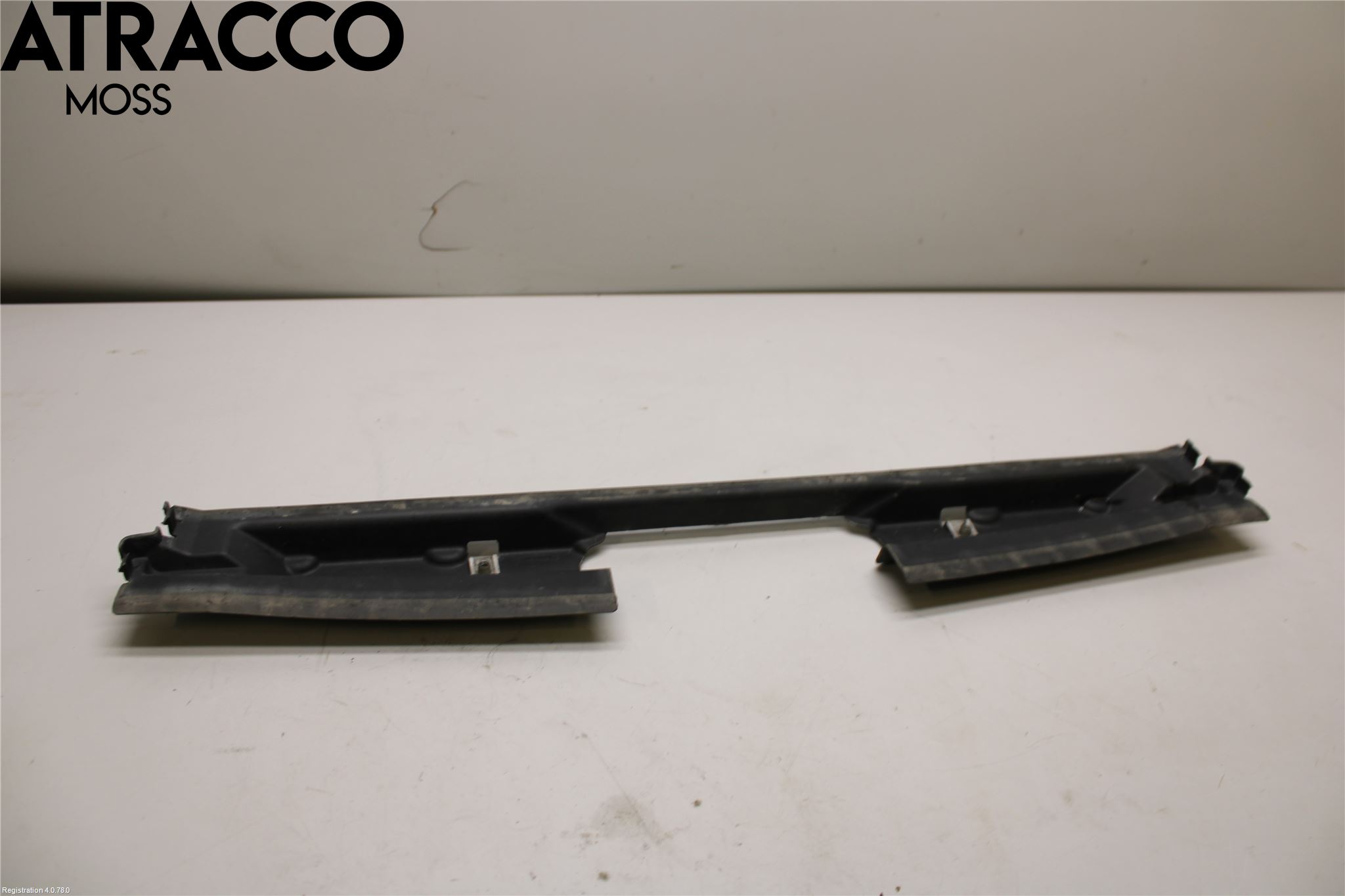 BMW 5 E60/61 Sed/Tou 02-10 Luftstyring Front