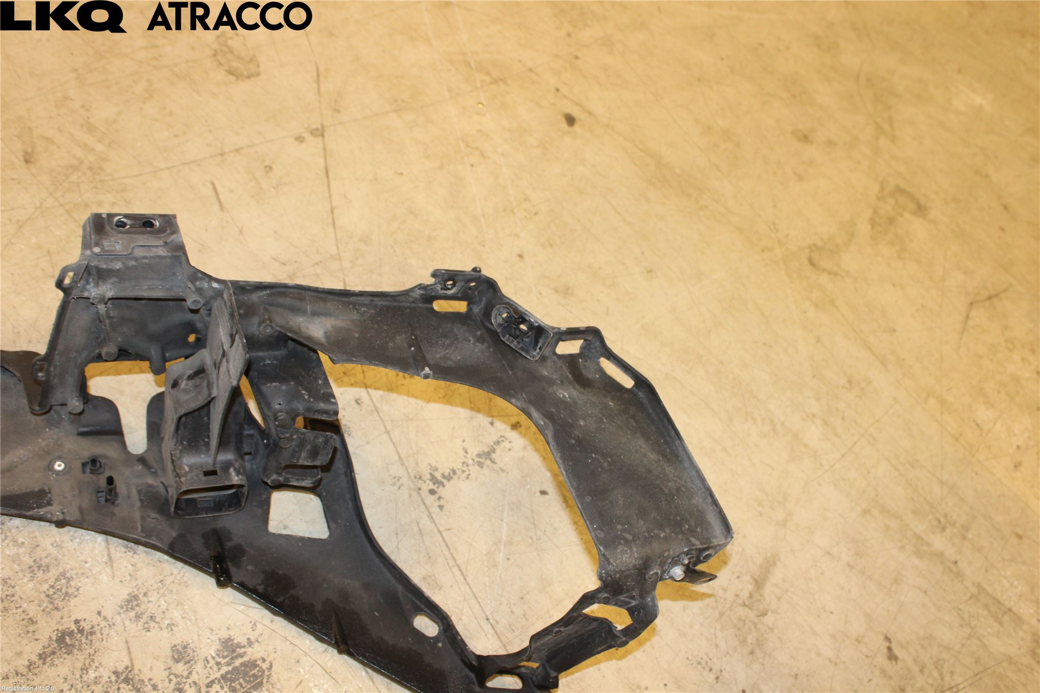 Volvo V60 11-13 Front Øvrig