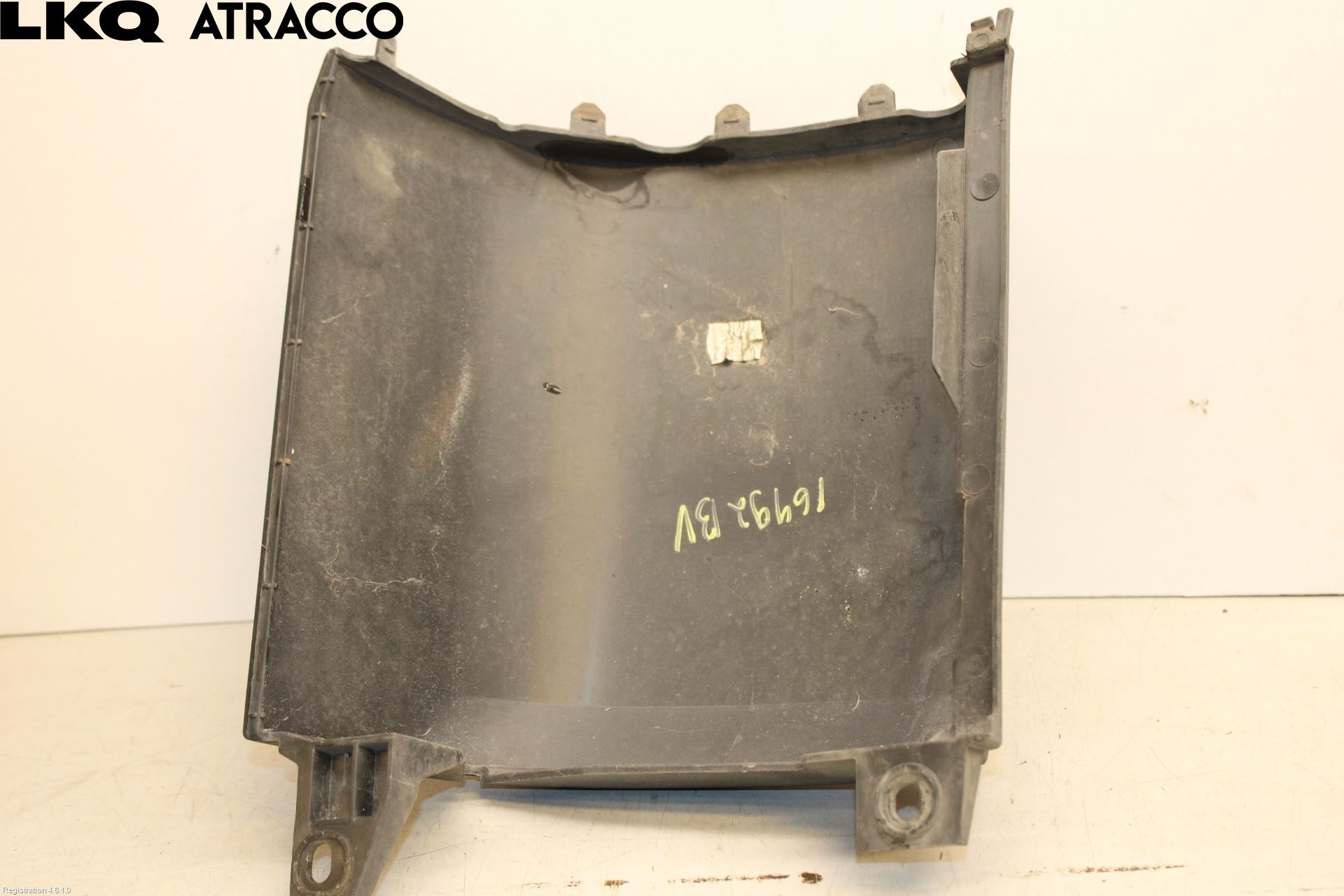 Volkswagen VW TRANSP/CARAVELLE (T6) 16-22 Støtfanger Bak Hjørne Venstre