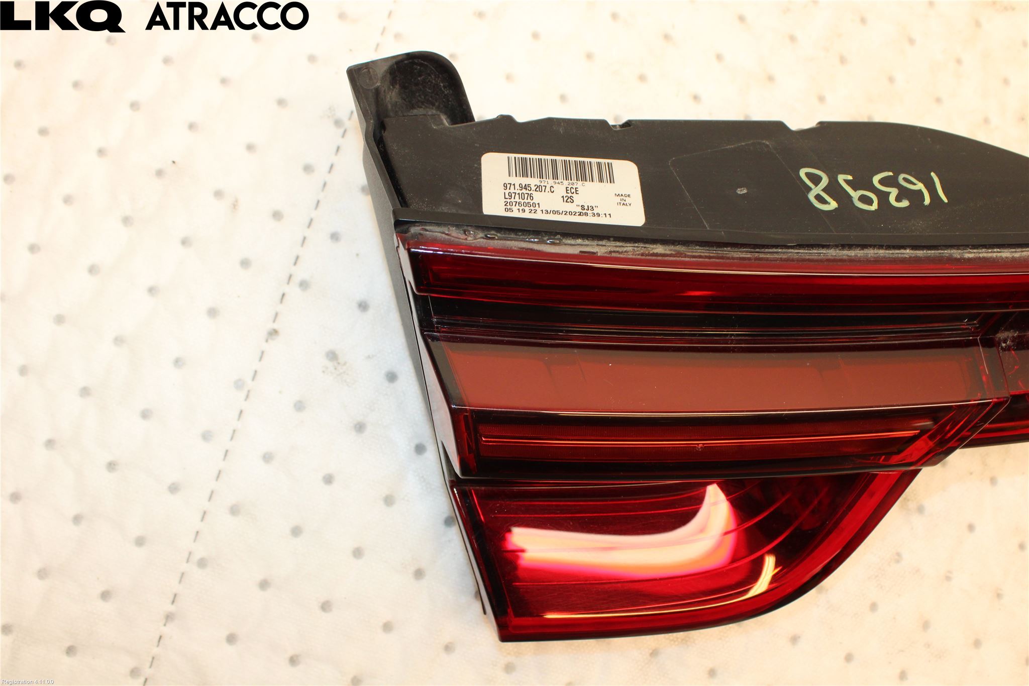 Porsche PANAMERA 09- Baklykt Venstre  På Luke(Indre