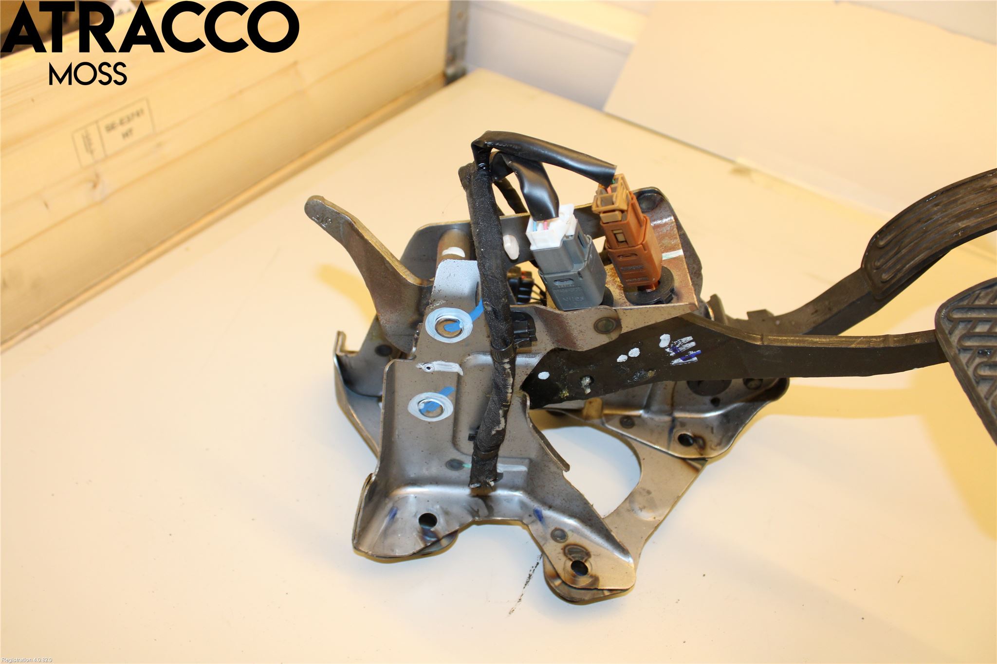 Nissan LEAF 18- Gasspedal