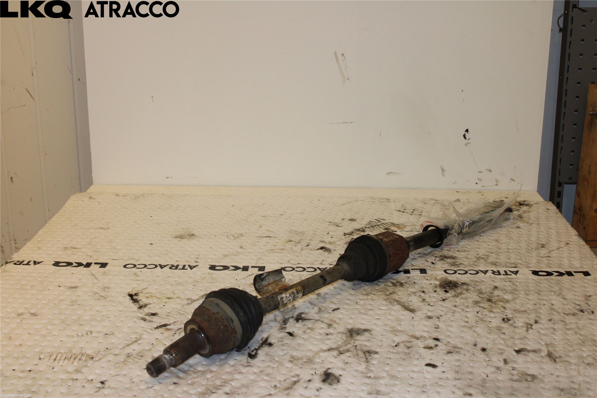 Jaguar F-PACE Drivaksel Foran Kompl Høyre