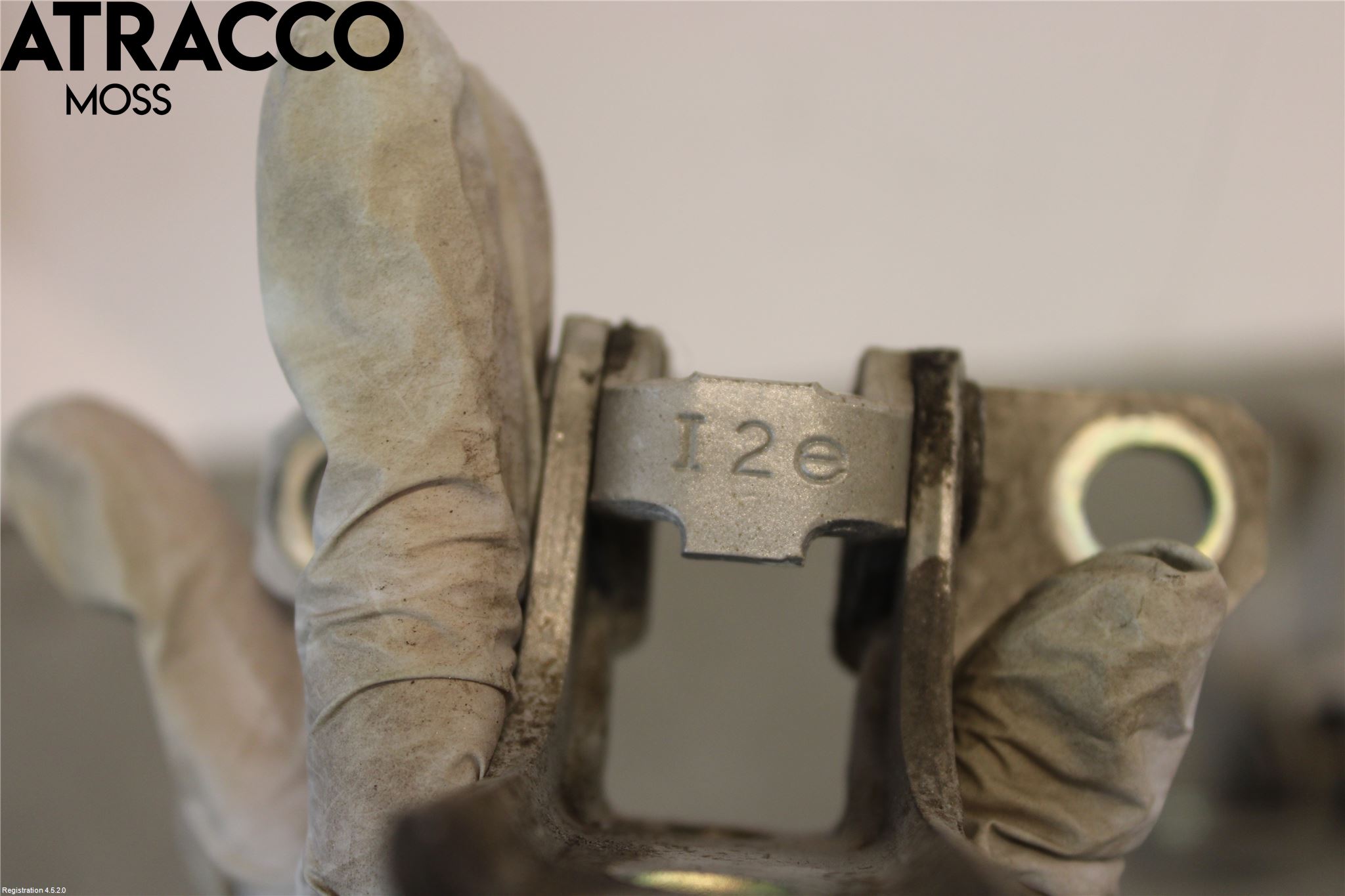 Mitsubishi OUTLANDER 07-12 Dørhengsel