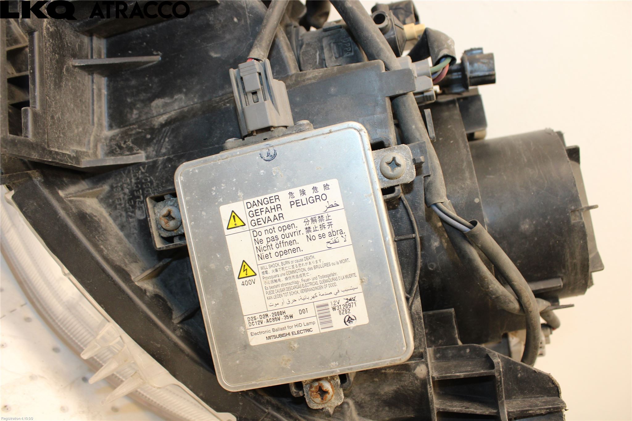 Mitsubishi OUTLANDER 07-12 Frontlykt Hus Høyre