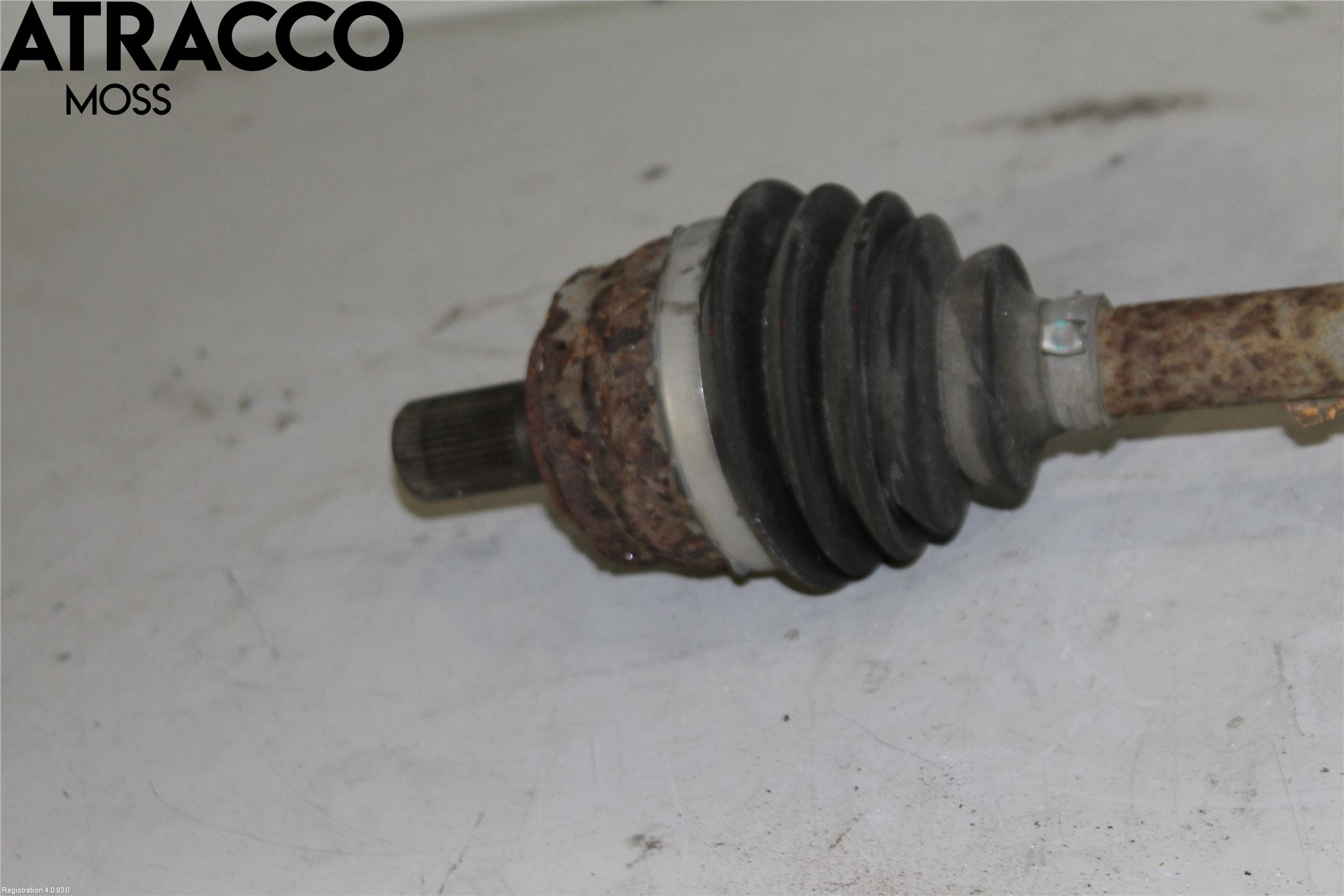 Volvo V40 12-19 Drivaksel Foran Kompl Venstre