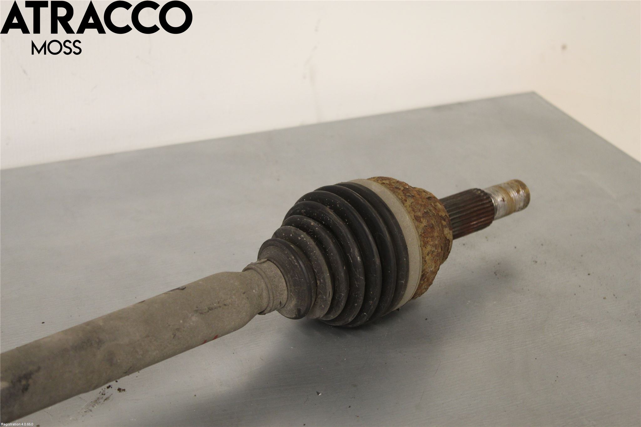 Nissan LEAF 11-17 Drivaksel Foran Kompl Høyre