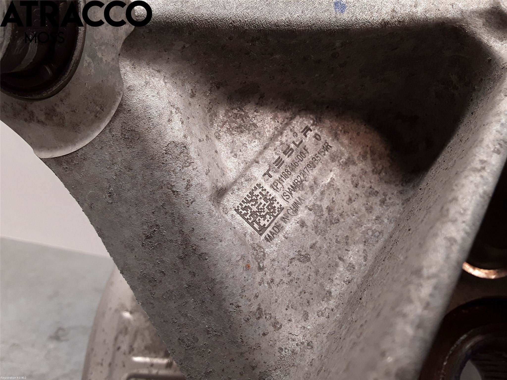 Tesla MODEL Y 21- Spindel Hb