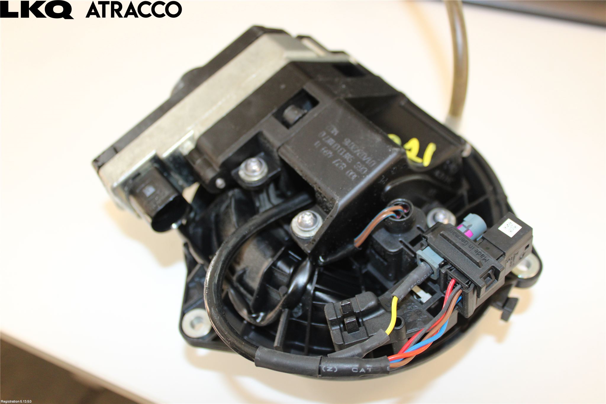 Volkswagen VW PASSAT 15-19 Bakluke Handtak Ytre