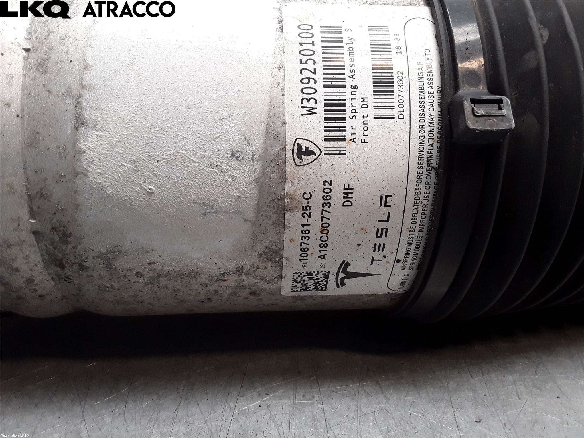 Tesla MODEL S 13- Fjærbein Foran Høyre