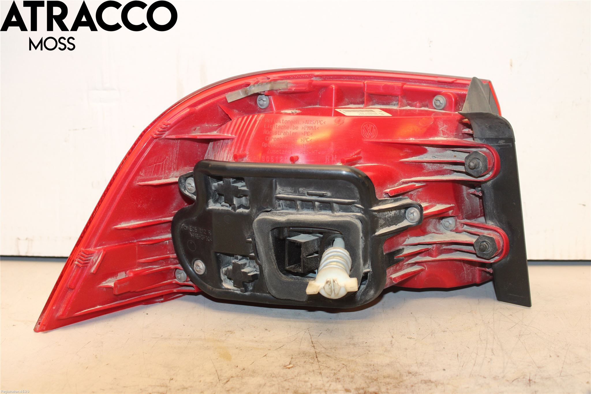 Volkswagen VW PASSAT 11-14 Baklykt Høyre