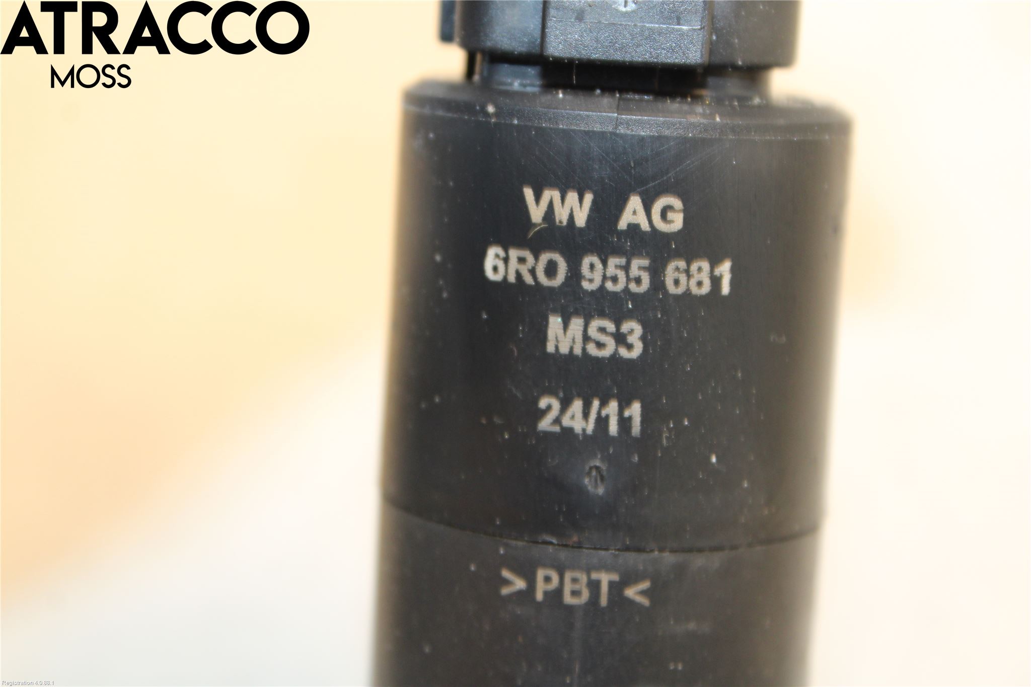 Volkswagen VW POLO 10-17 Spylerpumpe Frontrute