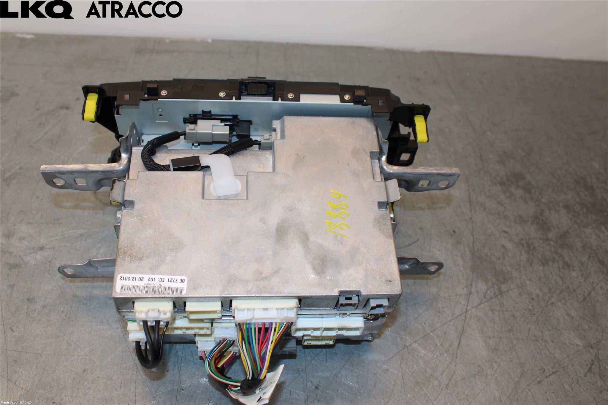 Toyota YARIS XP130 12-14 Stereo Radio