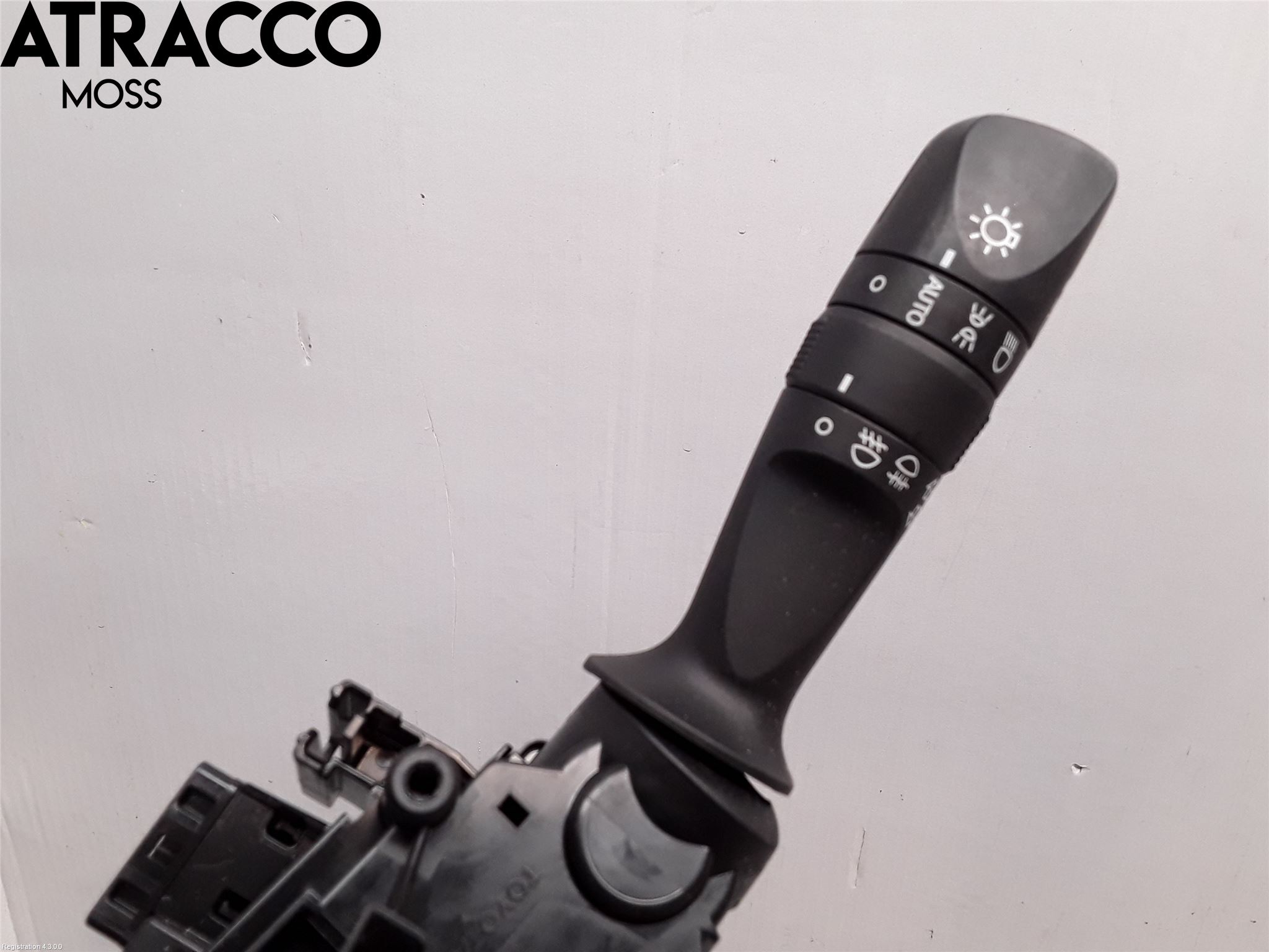 Toyota RAV4 13-18 Bryter Ratt Kombi H Og V