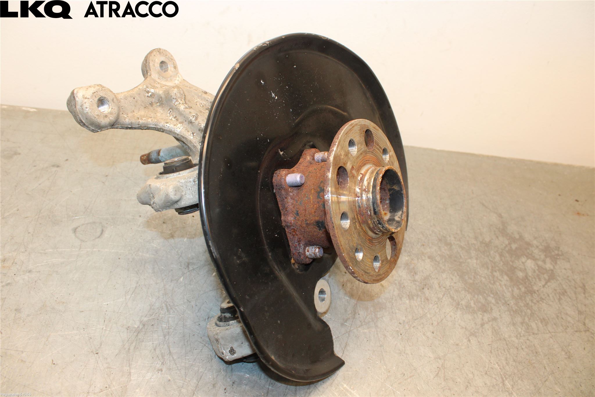Toyota bZ4X EA10 22- Spindel Vb