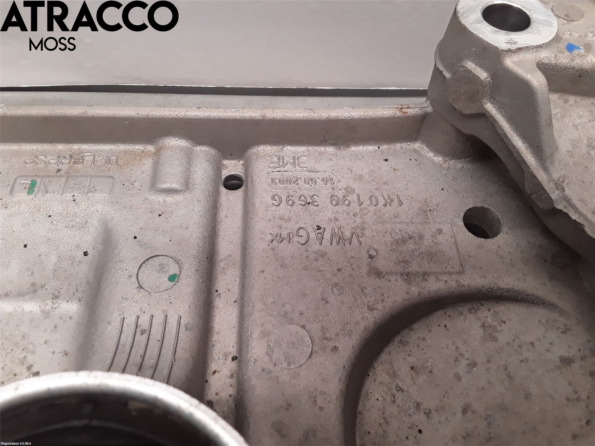 Volkswagen VW GOLF VI 09-13 Travers Feste