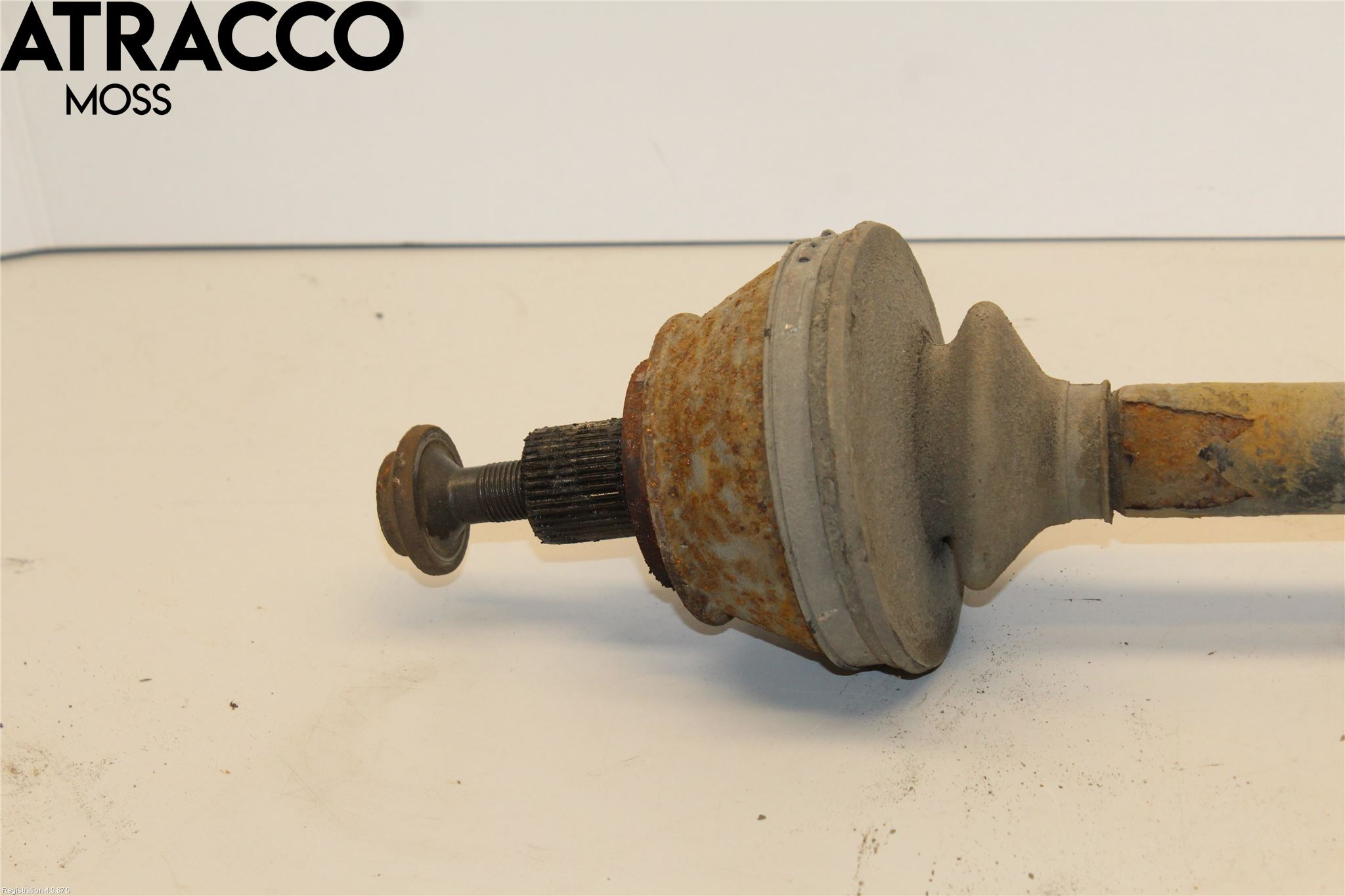 Audi A8/S8 4E  02-09 Drivaksel Bak Kompl Høyre