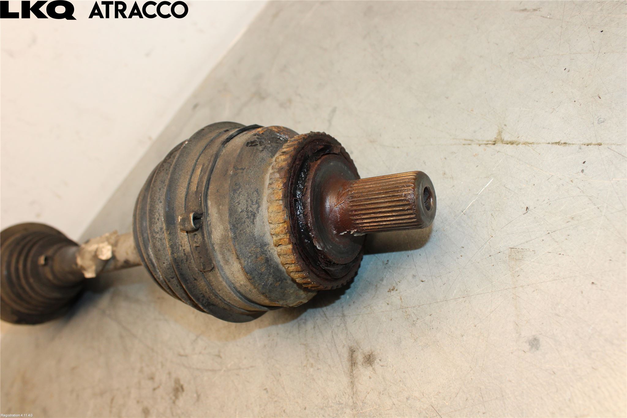 Volvo V70 05-08 Drivaksel Foran Kompl Venstre