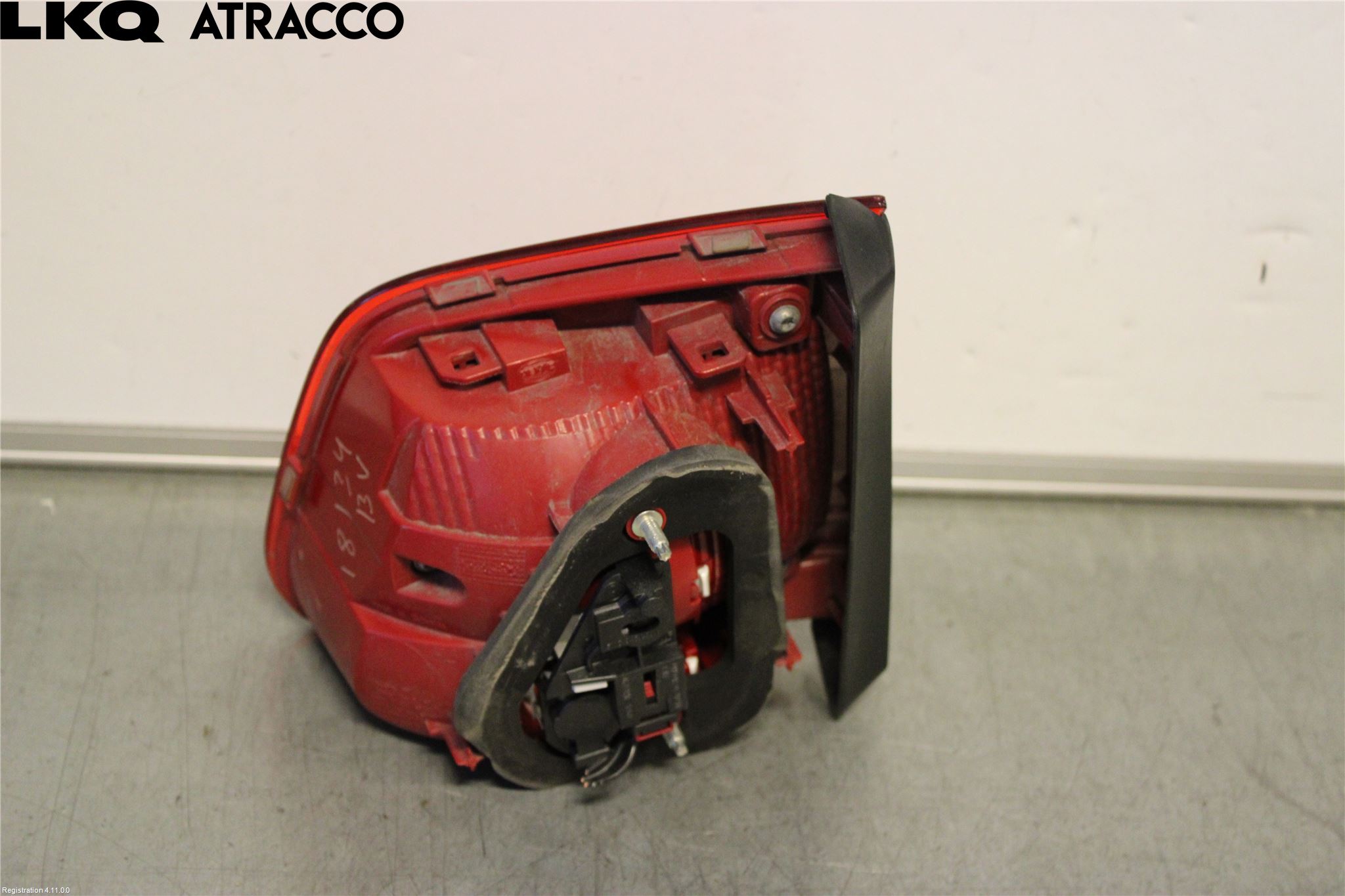 Volkswagen VW PASSAT CC 08-16 Baklykt Venstre  På Luke(Indre