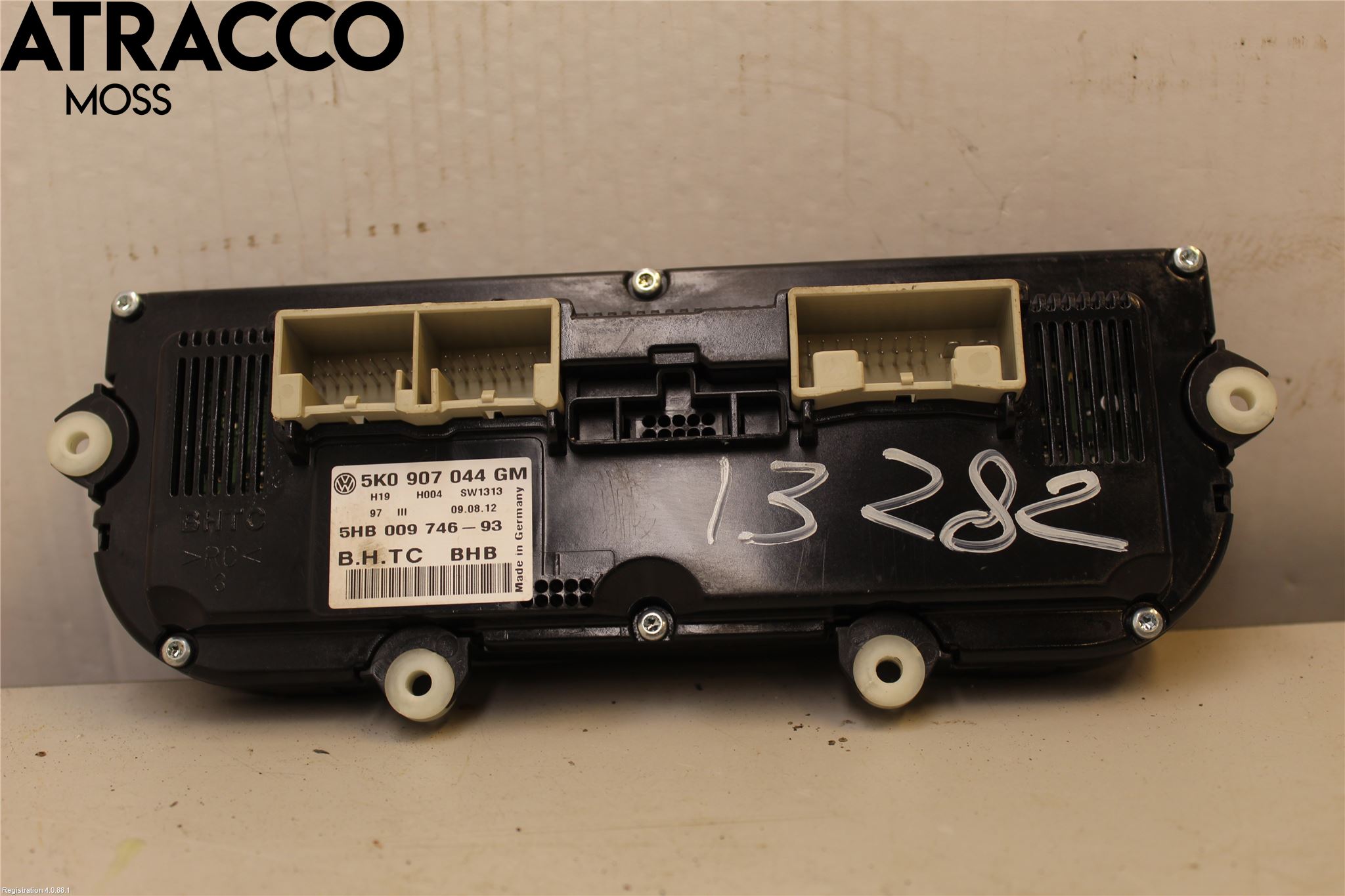 Volkswagen VW GOLF VI 09-13 Varme Ac Betjening-Display