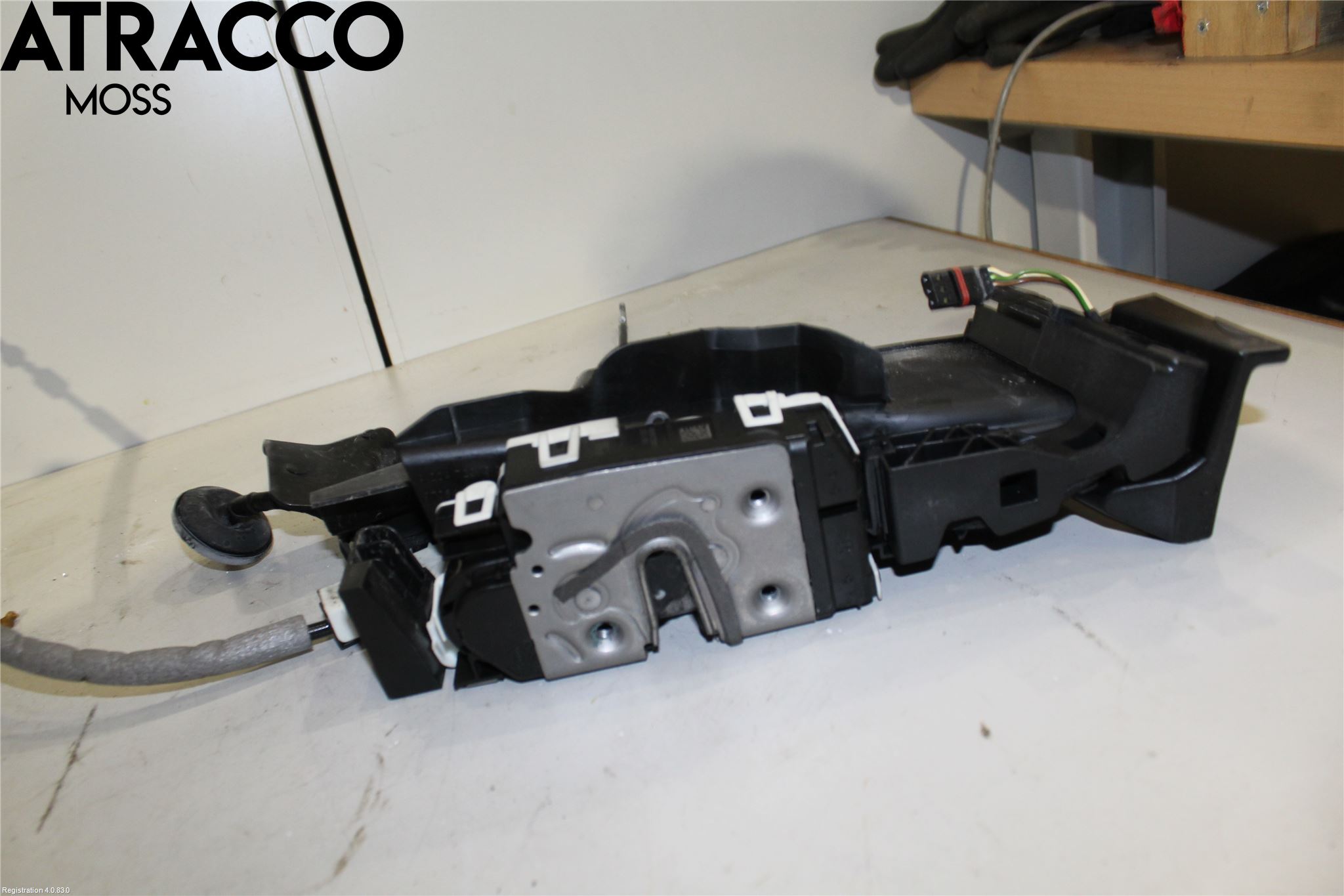 Mercedes-Benz MB E-KLASS COUPÈ/CAB(C207) 09-17 Dørlås - Låsekasse