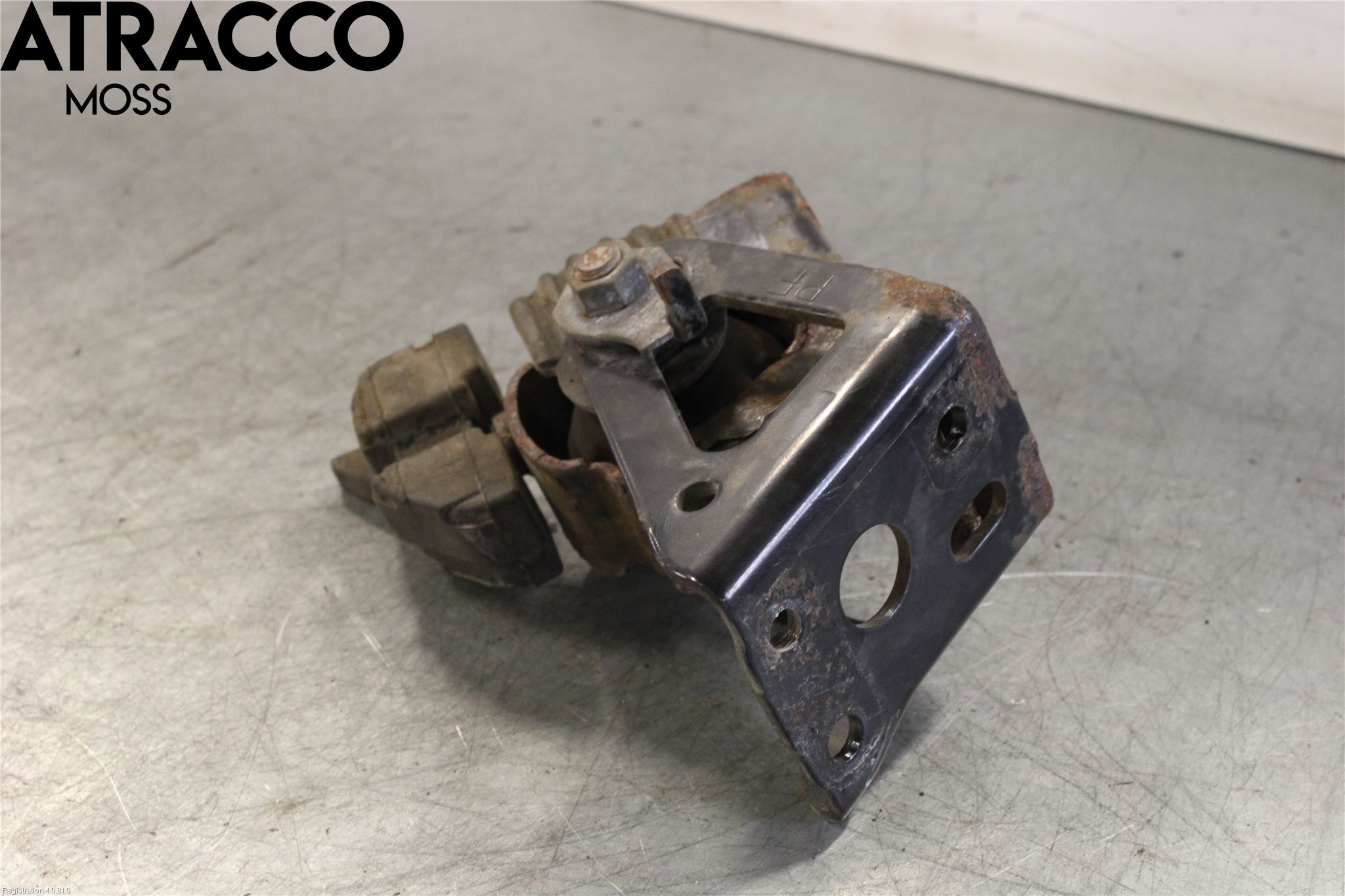 Toyota AURIS 10-12 Motor Feste Gummi