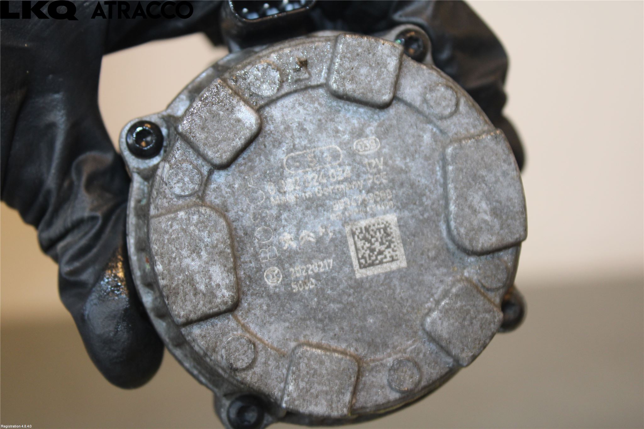 Opel VIVARO 20- Vannpumpe