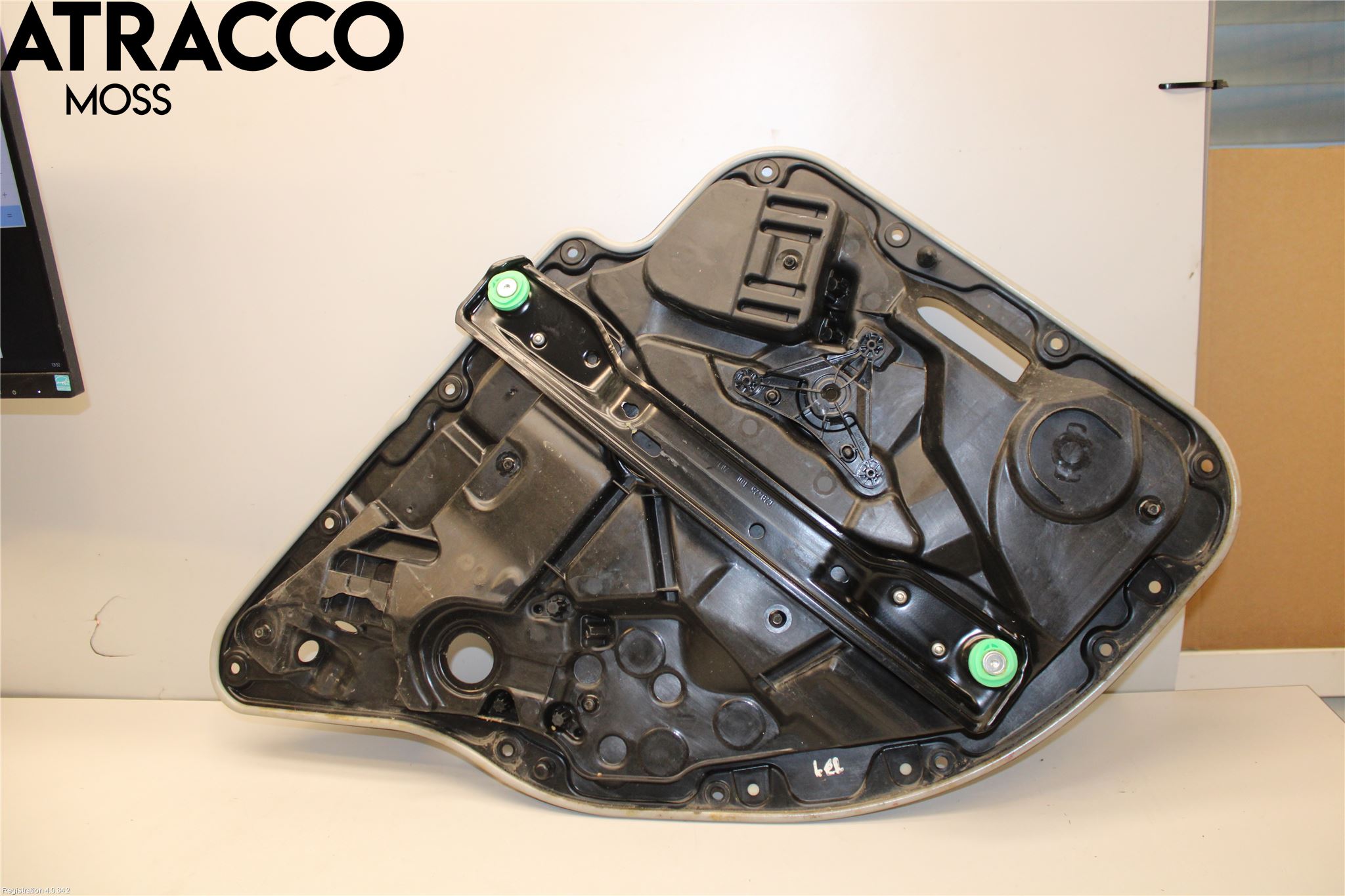 Mercedes-Benz MB E-KLASS (W213) 16-23 Vindusheis