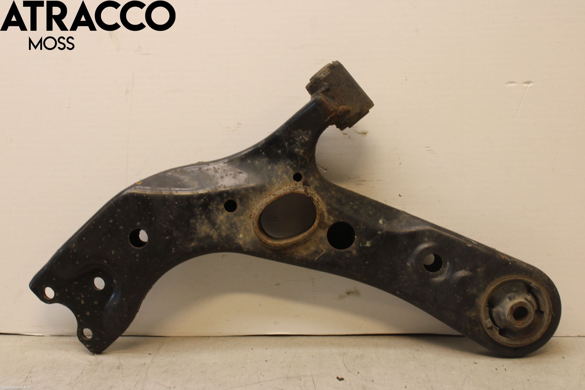 Toyota RAV4 13-18 Bærearm Foran Venstre Nedre