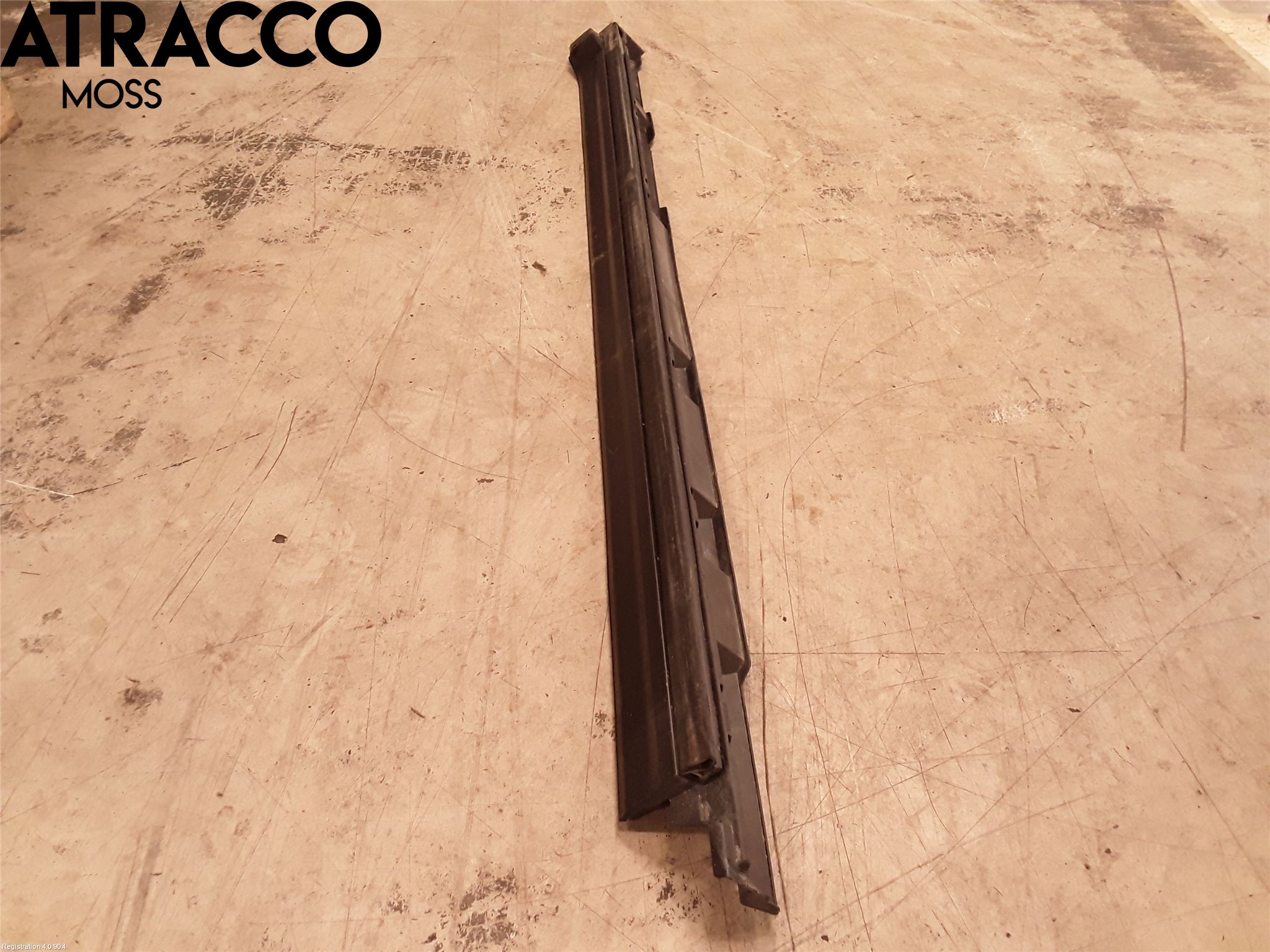 Mitsubishi ECLIPS CROSS Kanalskjørt Venstre