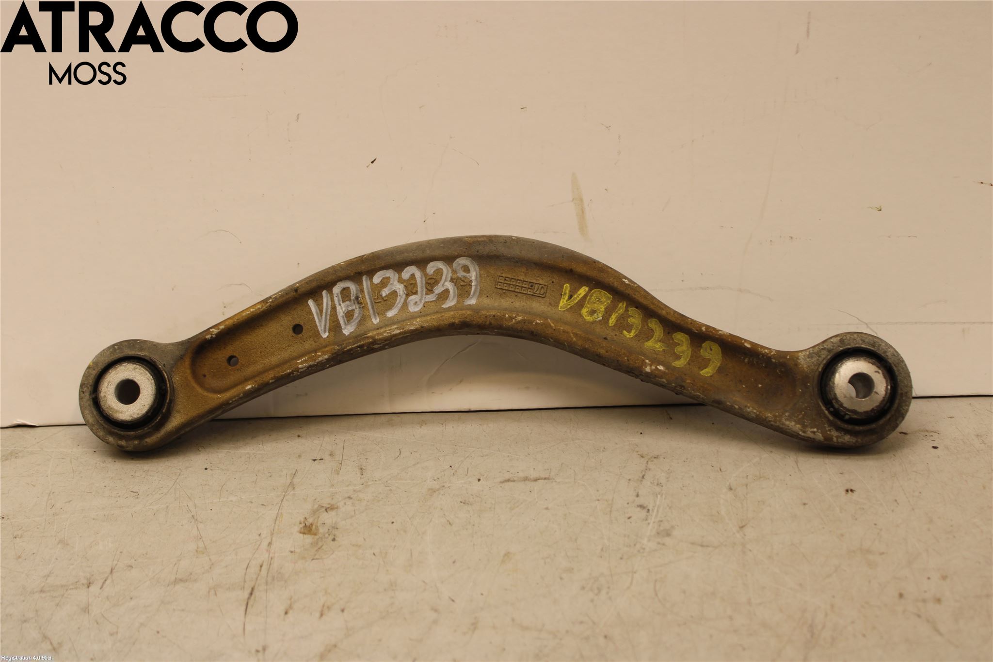 Mercedes-Benz MB C-KLASS (W204) 07-15 Bærearm Bak Venstre