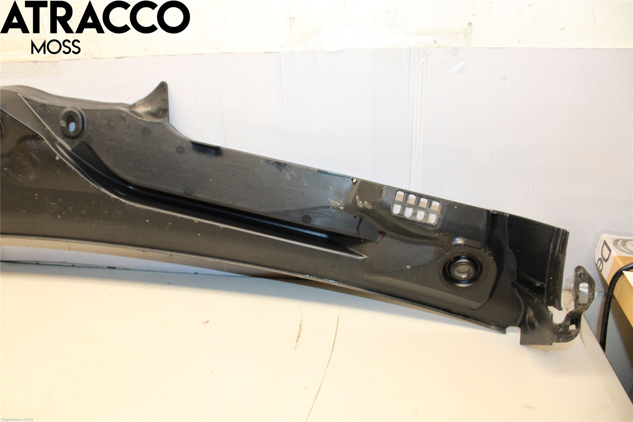 Mercedes-Benz MB E-KLASS (W213) 16-23 Visker Deksel-Grill-Under Frr