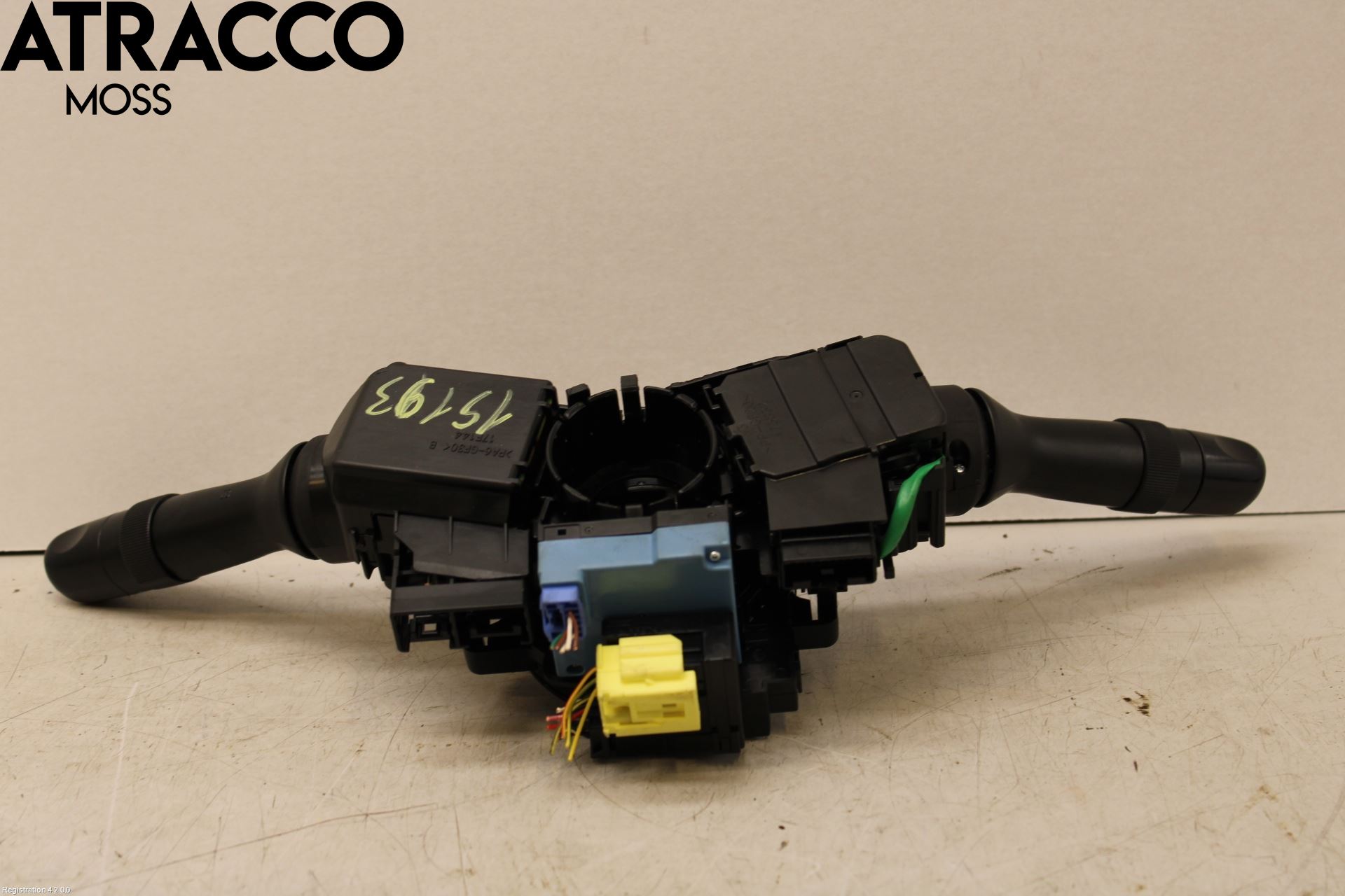 Toyota AVENSIS 16-18 Bryter Ratt Kombi H Og V