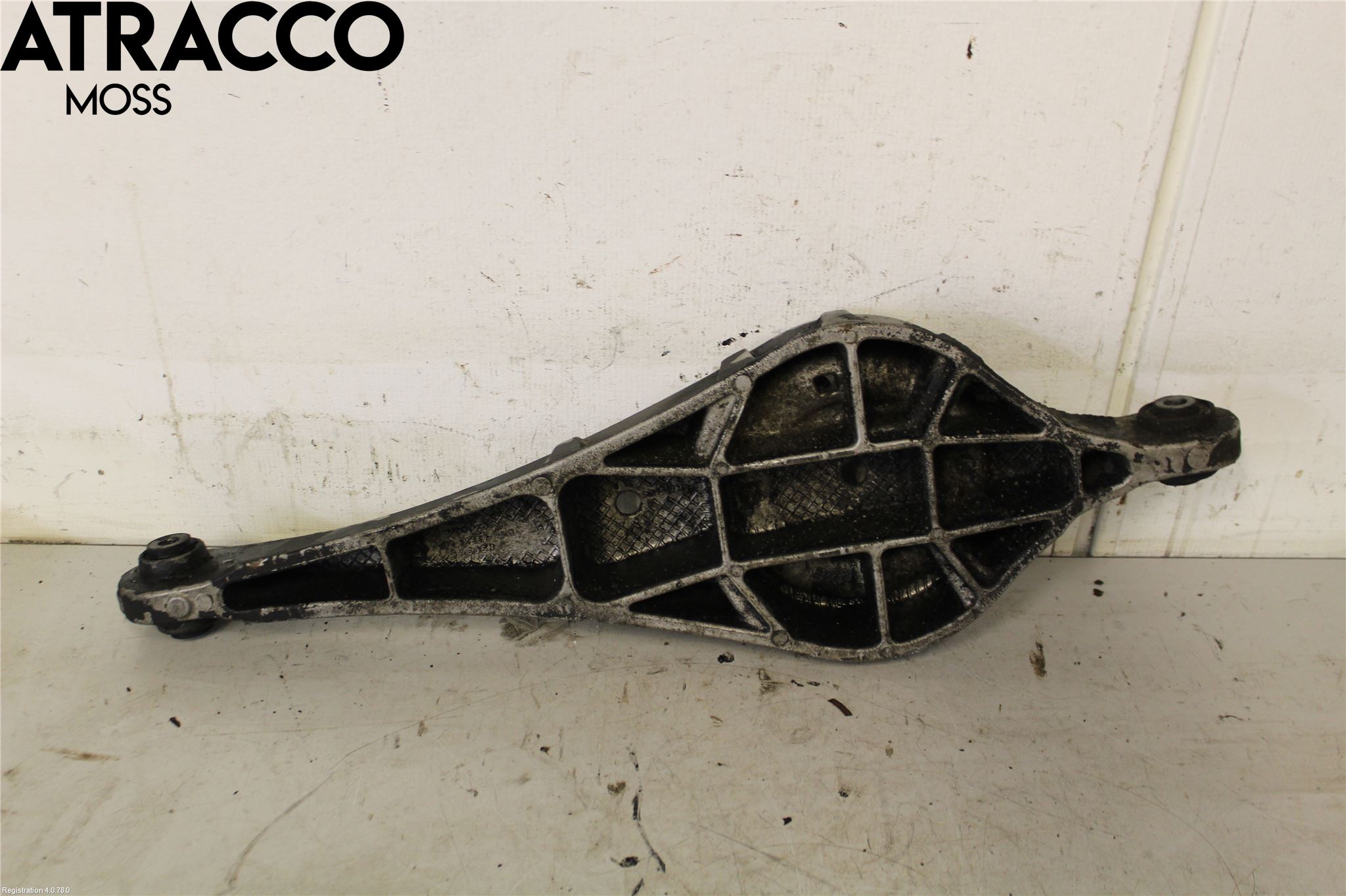 Volvo XC60 09-13 Bærearm Bak  Venstre - Høyre