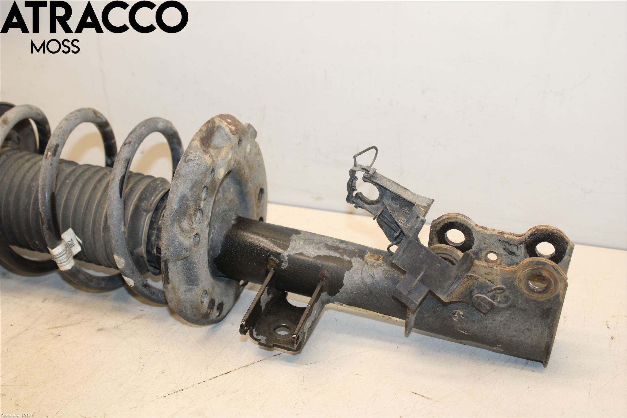 Mercedes-Benz MB A-KLASS (W176) 13-18 Fjærbein Foran Venstre