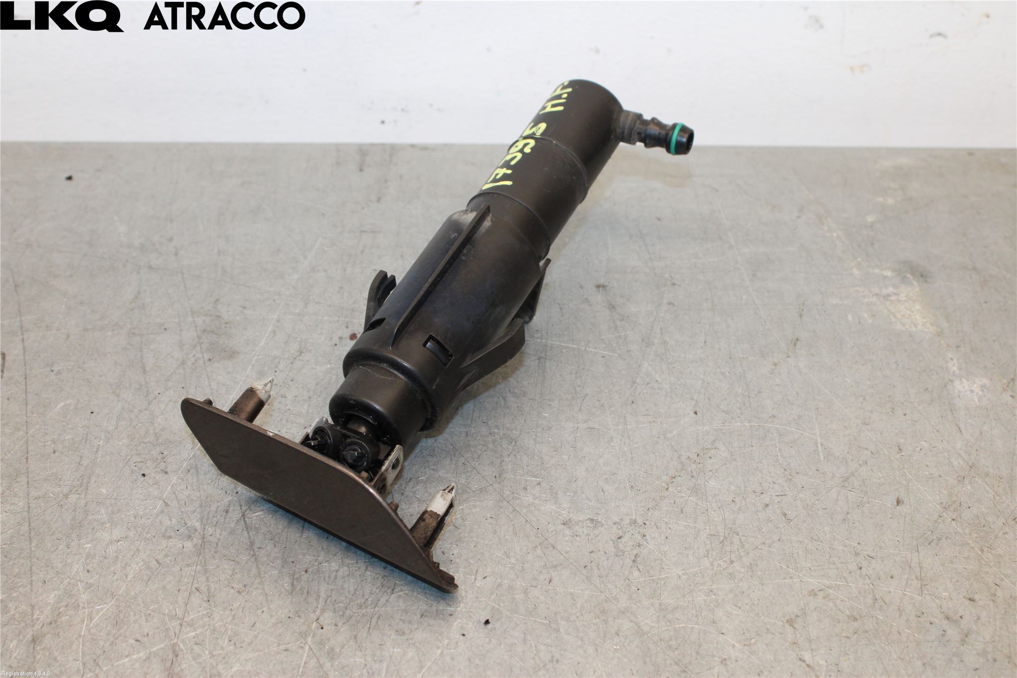 Volkswagen VW JETTA V 06-10 Spylerdyse Frontlykter