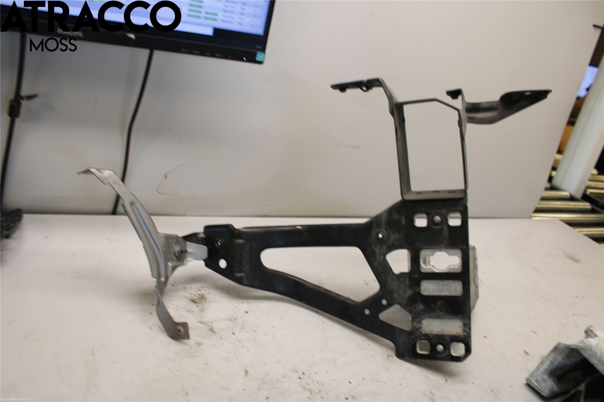 BMW 5 E60/61 Sed/Tou 02-10 Front Øvrig