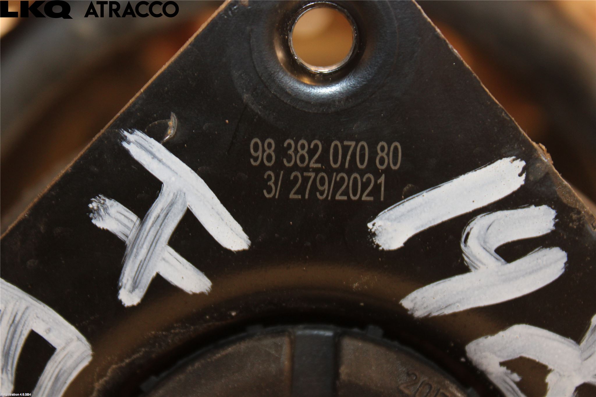 Opel CORSA F, CORSA-E 20- Fjærbein Foran Høyre